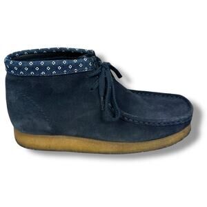 Clarks Wallabee Boots Men’s US 7.5 Navy Blue Suede Denim Trim Chukka Lace Shoes